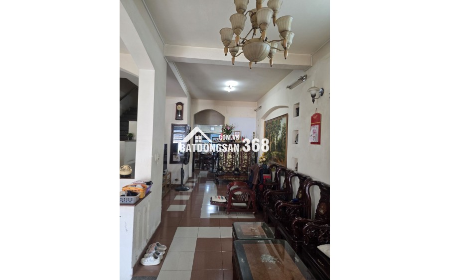 Bán nhà chính chủ quận 10